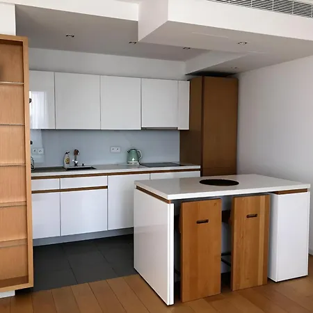 V Eurovea S Uzasnym Vyhladom Na Dunaj Apartment *
